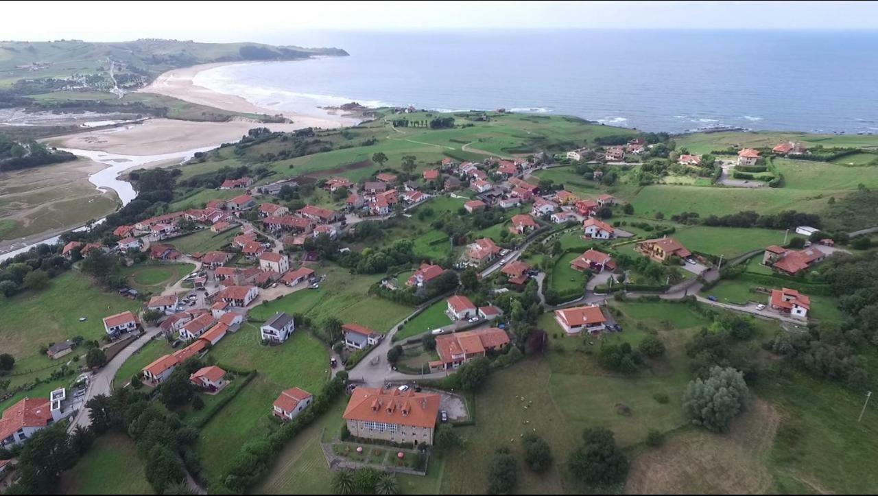 Dunas De Oyambre Comillas Exterior photo